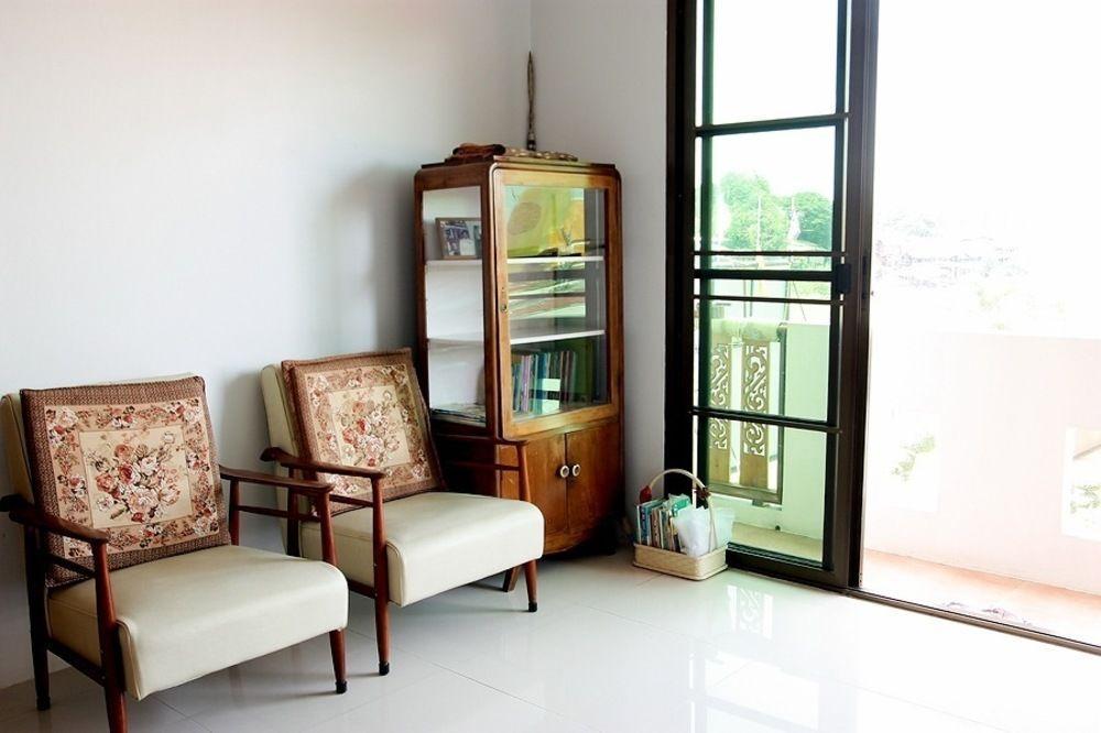 Bed and Breakfast Loy Manee House Аюттхая Екстер'єр фото
